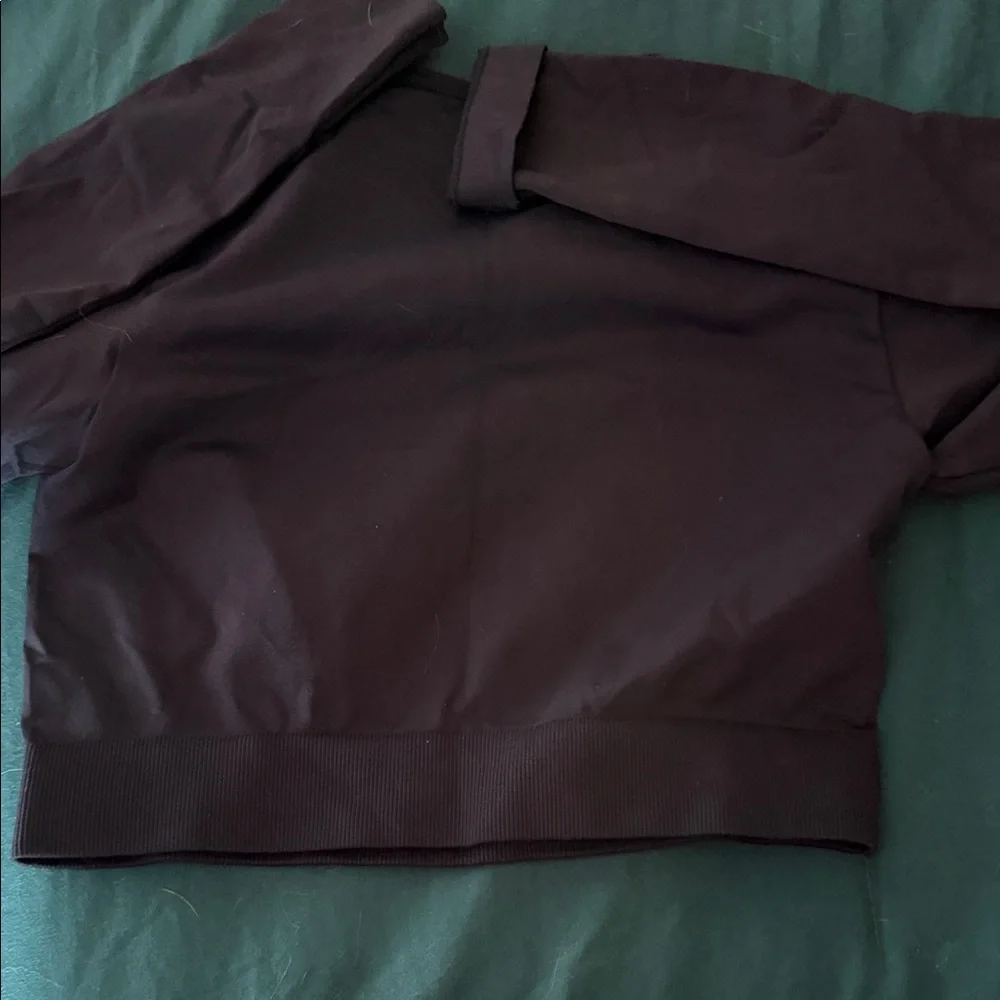 Gymshark women’s EVERYDAY seamless Long Sleeve Crop Top CURRENTLY SOLDOUT! - Picture 8 of 8